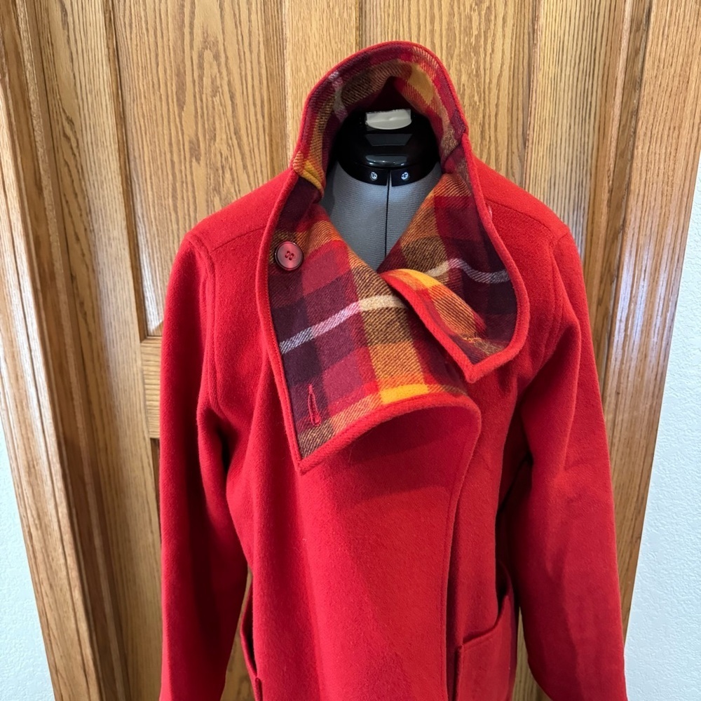 Designer Jimmy Hourihan Dublin Ireland Wool Coat – Red with Plaid Lining S - Picture 3 of 8